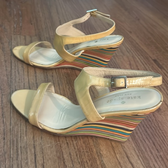 Kate Spade | Women's Wedge Heel Sandals yellow/ rainbow wedge -size 6 - Picture 2 of 6